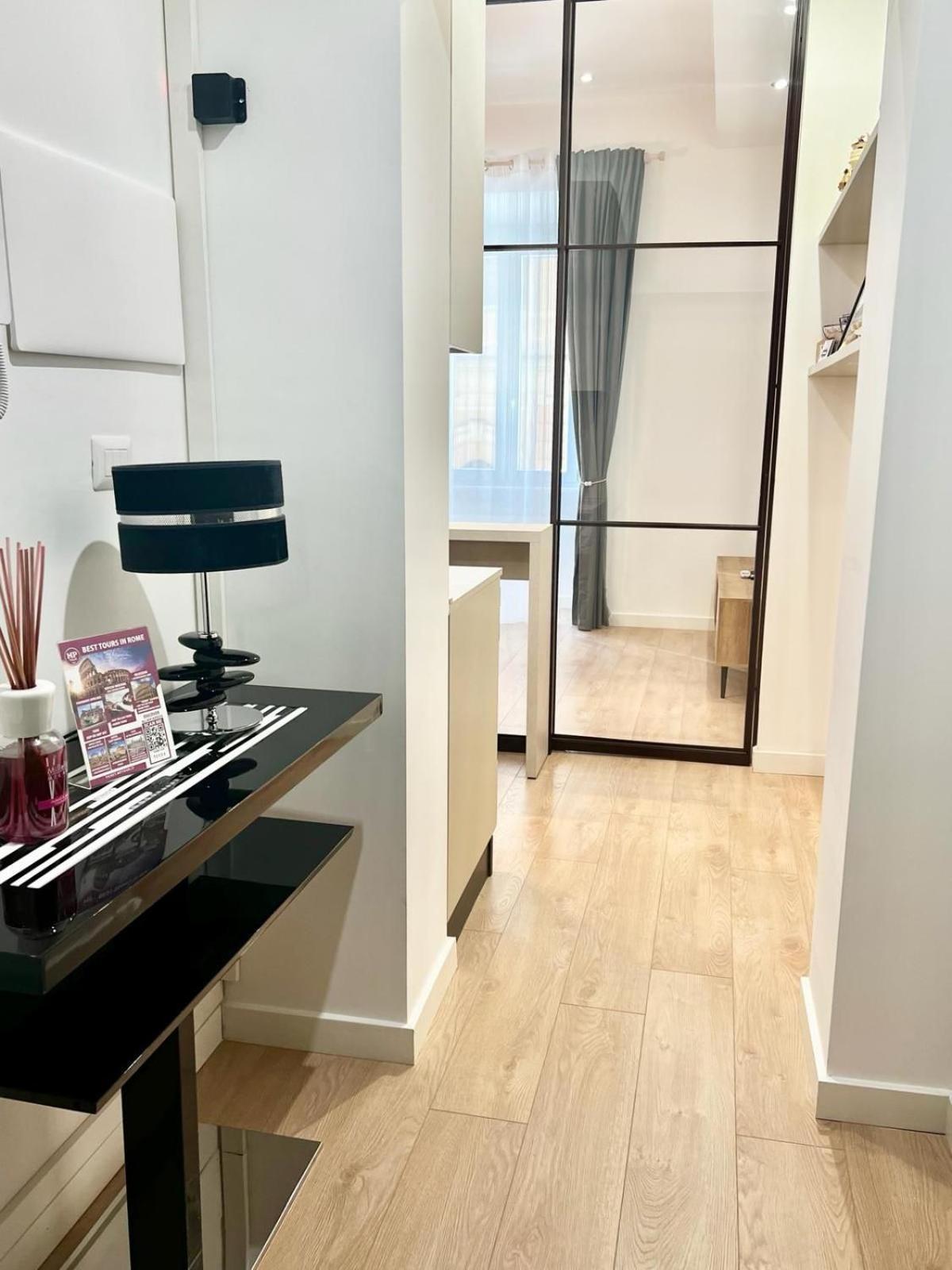 Pvr Luxury Home Рим Екстериор снимка
